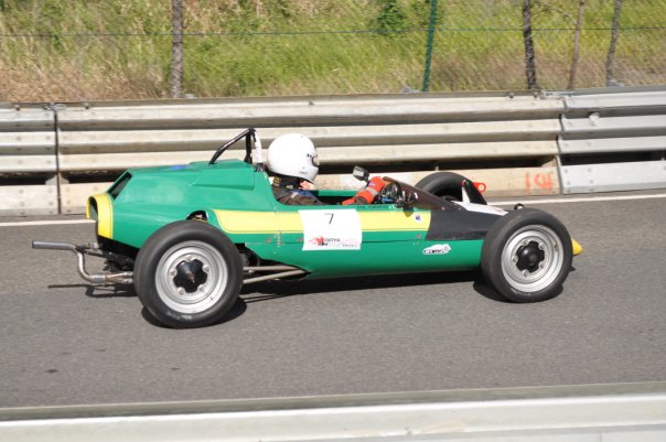 Mt Cootha Motor Show 117 27839_1419513121432_6392327_n