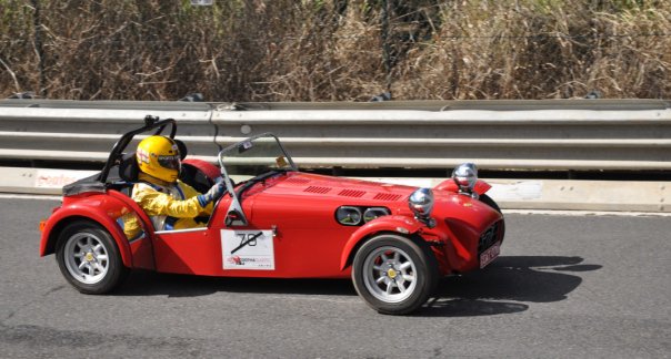 Mt Cootha Motor Show 100 27839_1419515681496_895242_n