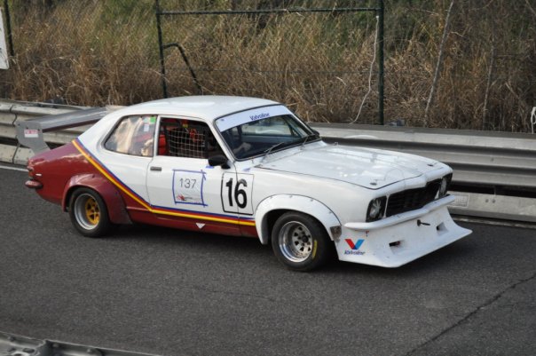 Mt Cootha Motor Show 65 27839_1419517761548_7022884_n