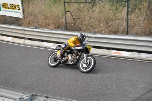 Mt Cootha Motor Show 111 27839_1419520201609_8326103_n